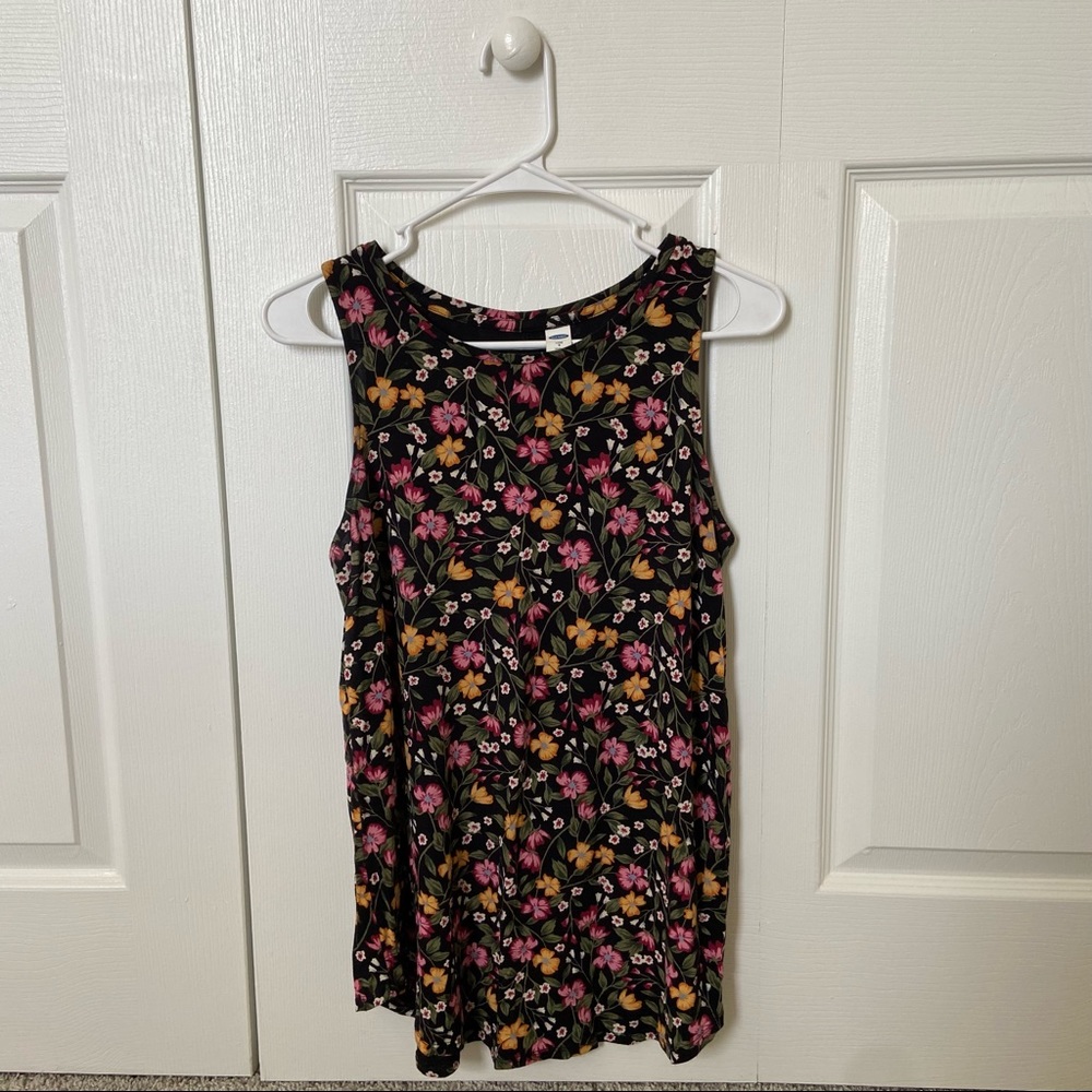 Old Navy • Floral Luxe Tank